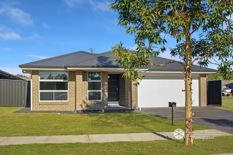19 Lamb Street