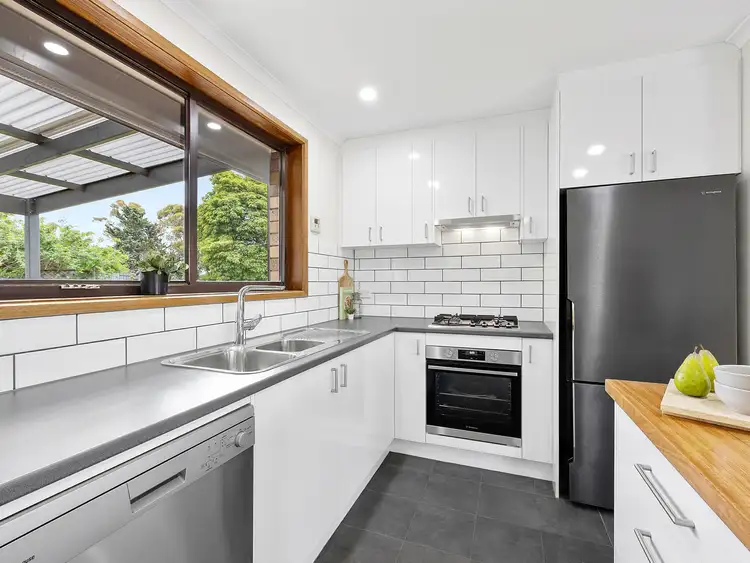 Fifth view of Homely house listing, 5 Cashel Court, Huntfield Heights SA 5163