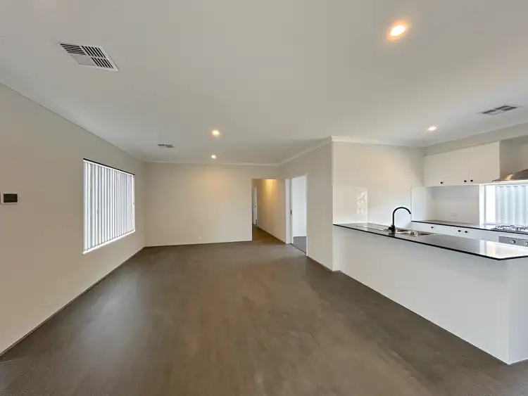 Fifth view of Homely house listing, 18 Pascoe Street, Bellevue WA 6056