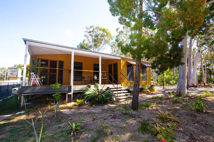 20 Morwong Street, Macleay Island QLD 4184