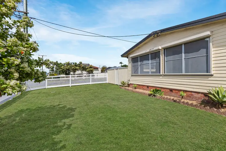 44 Aberglasslyn Road