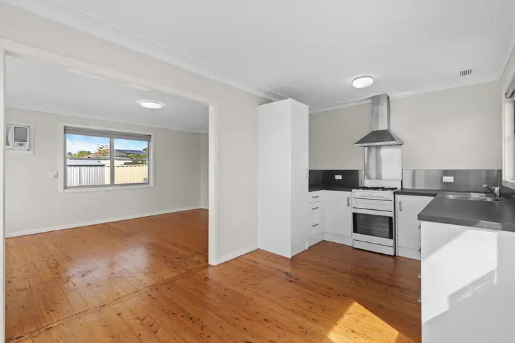 Fourth view of Homely house listing, 44 Aberglasslyn Road, Rutherford NSW 2320