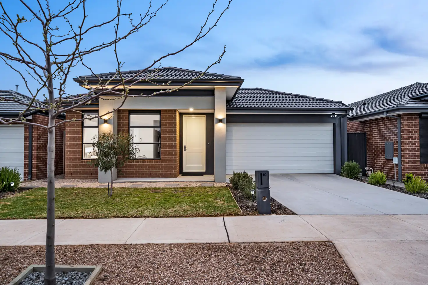 Main view of Homely house listing, 10 Piana Road, Fraser Rise VIC 3336