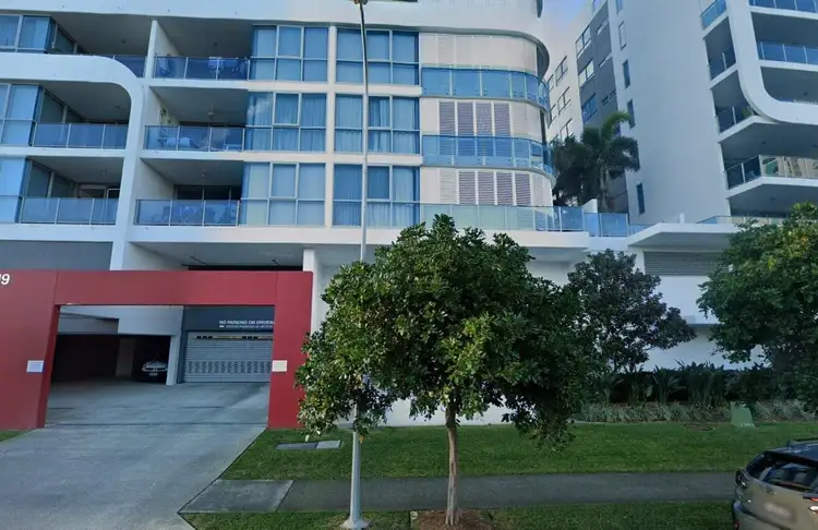 919/19 Imperial Parade, Labrador QLD 4215
