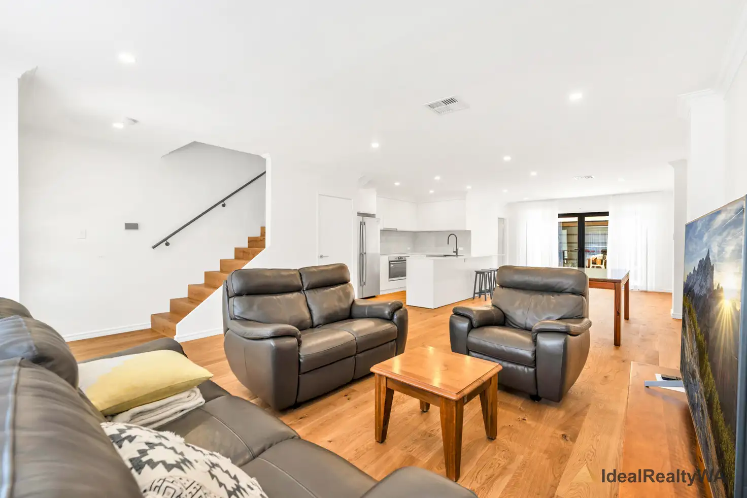 Main view of Homely house listing, 52 Prosperous Way, Willetton WA 6155