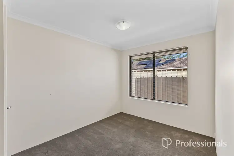 Fifth view of Homely house listing, 4/22 Elsfield Way, Bassendean WA 6054