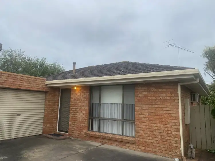 Main view of Homely unit listing, 2/70 Bellarine Circuit, Morwell VIC 3840