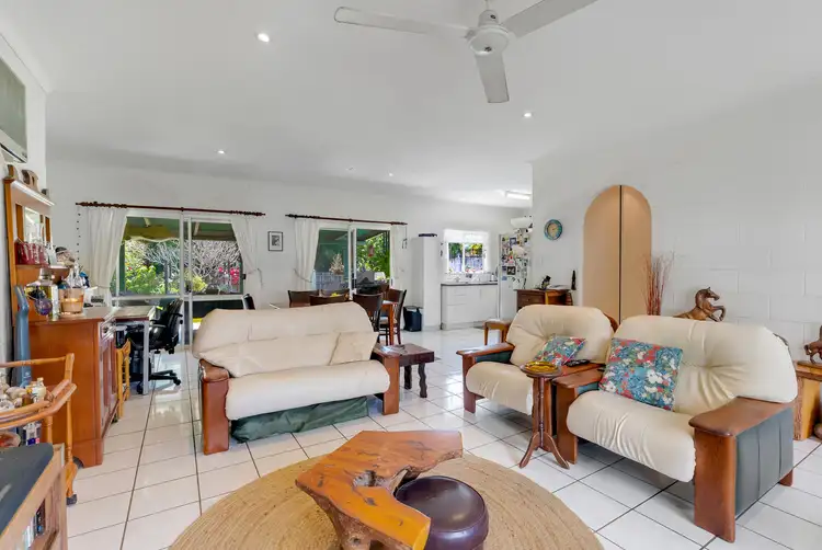 Fourth view of Homely house listing, 18 Farmer Street, Edmonton QLD 4869