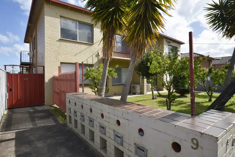 Main view of Homely unit listing, 4/9 Hemmings Street, Dandenong VIC 3175