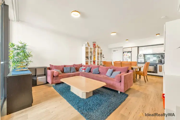 808/14 Cecil Avenue, Cannington WA 6107