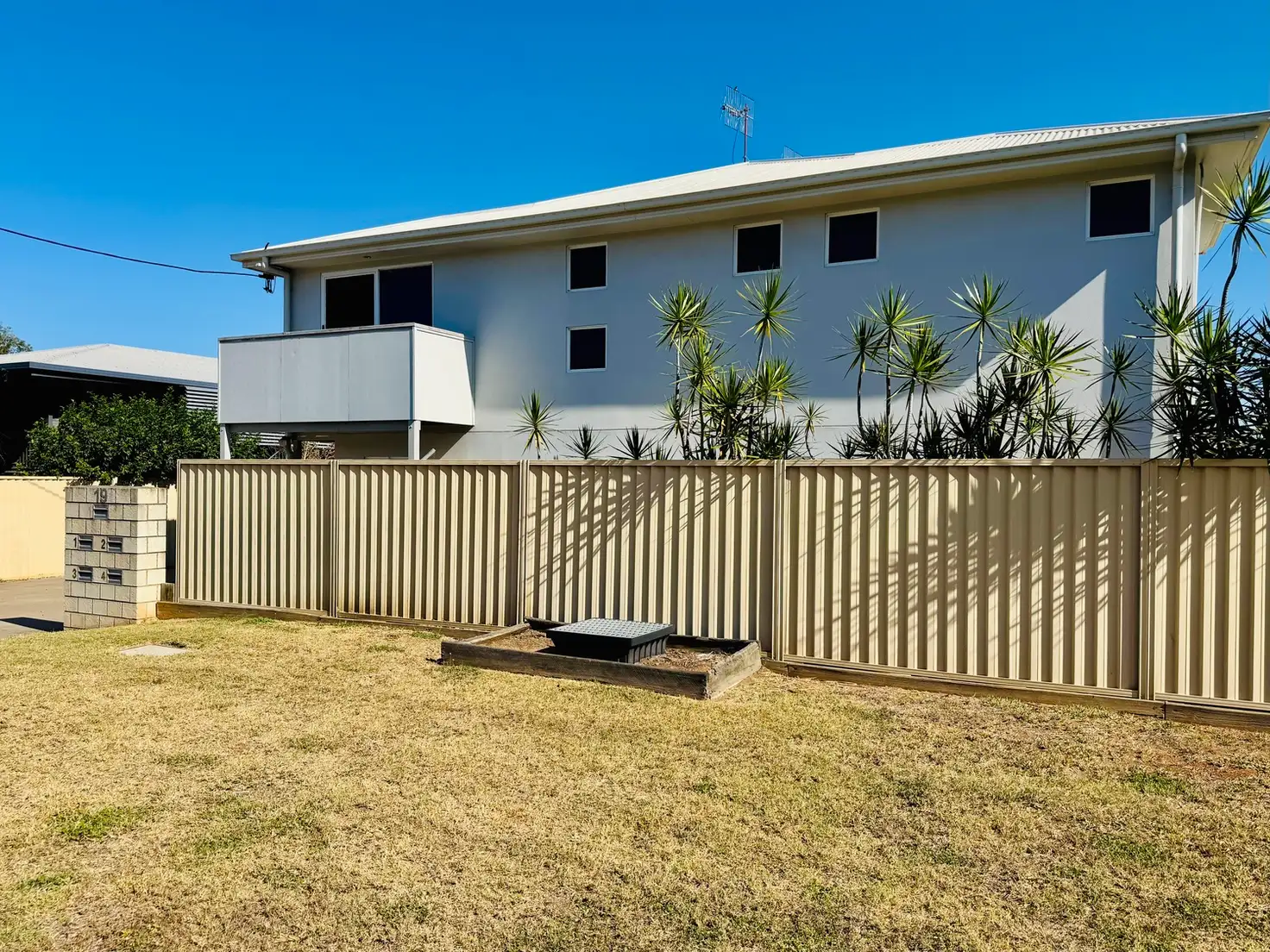 Main view of Homely townhouse listing, 2/19 OXLEY Drive, Moranbah QLD 4744