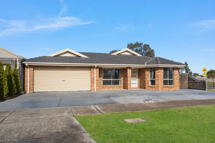 Second view of Homely house listing, 2 Wodalla Street, Kurunjang VIC 3337