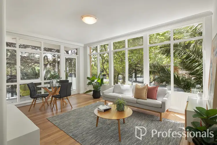 Main view of Homely apartment listing, 2/64 Broadway, Elwood VIC 3184