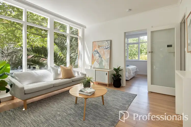 Sixth view of Homely apartment listing, 2/64 Broadway, Elwood VIC 3184
