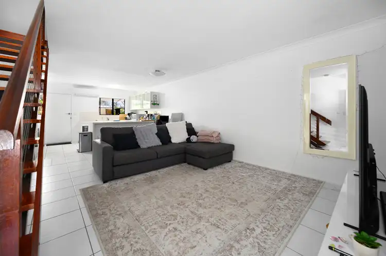 7/20-22 Central Street, Labrador QLD 4215