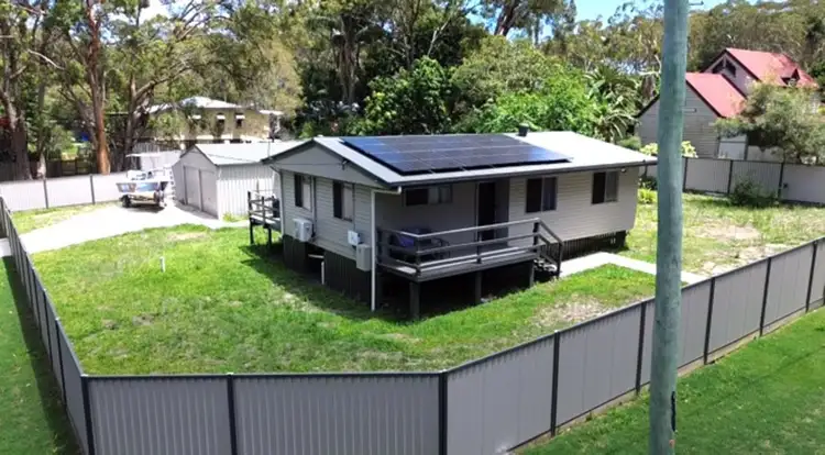 11-13 Sandpiper Parade, Macleay Island QLD 4184