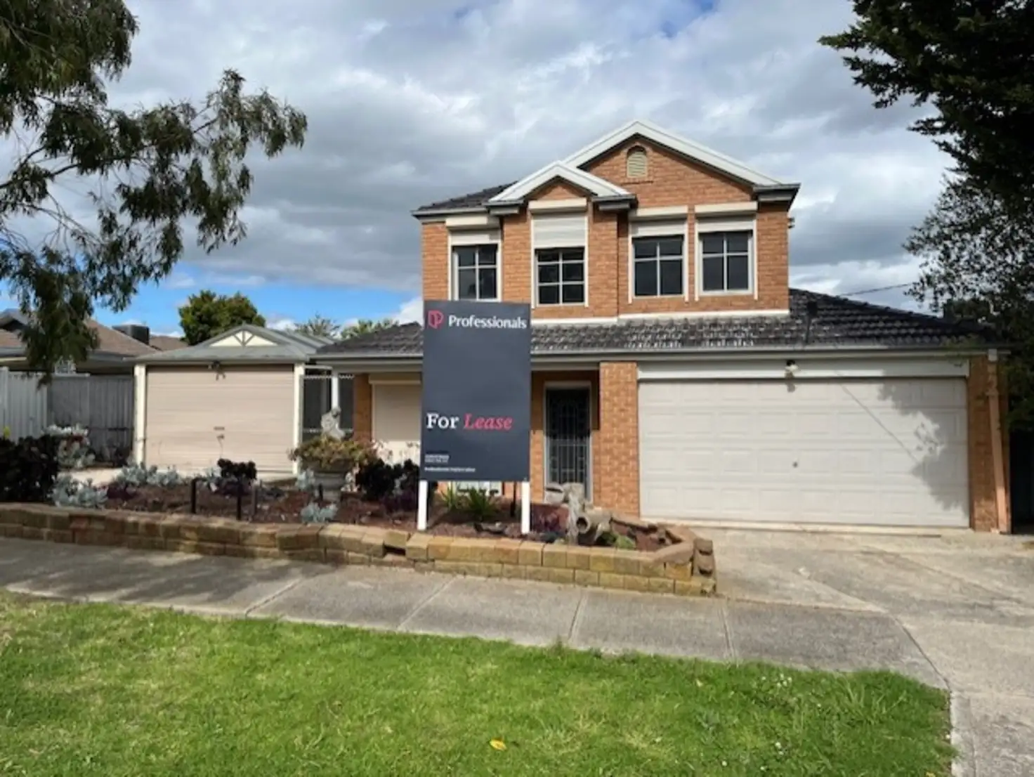 Main view of Homely house listing, 12 Dunraven Court, Sydenham VIC 3037