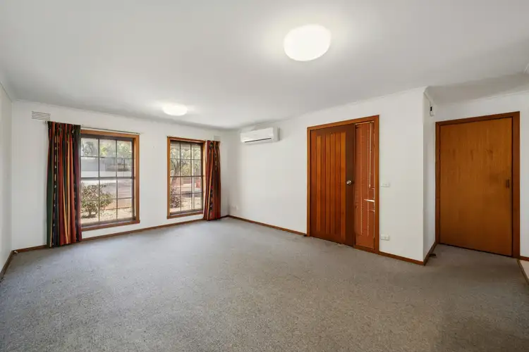 Second view of Homely semi-detached listing, 2/33 Baker Crescent, Mooroopna VIC 3629