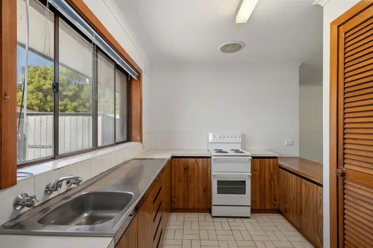 Fourth view of Homely semi-detached listing, 2/33 Baker Crescent, Mooroopna VIC 3629