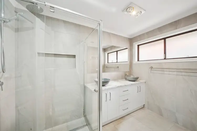 Fifth view of Homely house listing, 10 Larsen Street, Mooroopna VIC 3629