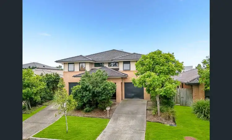 2/12 Christine Drive, Coomera QLD 4209