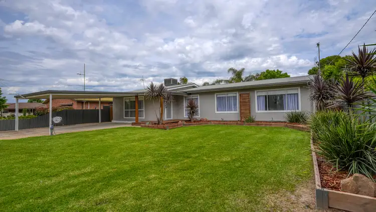 8 Smith Street, Tallygaroopna VIC 3634