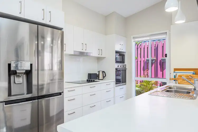 Sixth view of Homely retirement listing, 191/2-20 Island View Drive, Urangan QLD 4655