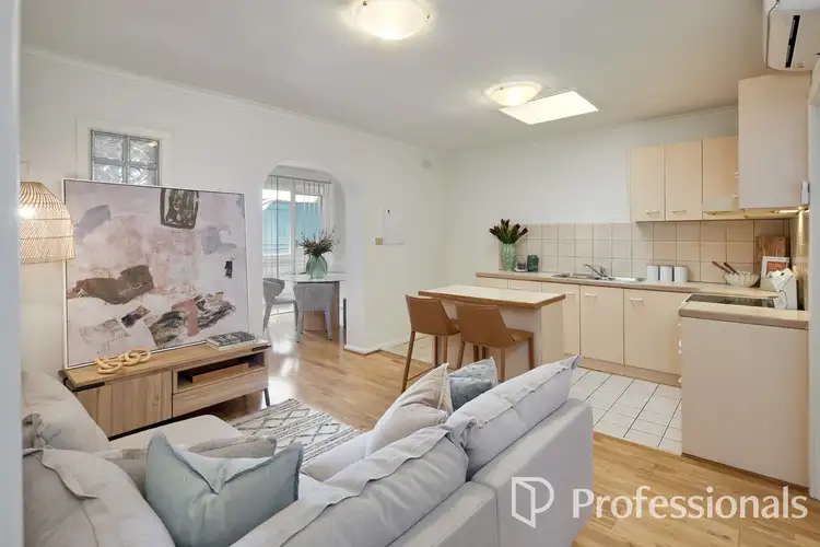 Third view of Homely apartment listing, 8/6 Yorston Court, Elsternwick VIC 3185