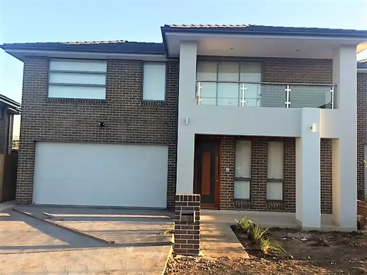 5B Centaurus Street, Campbelltown NSW 2560