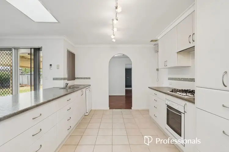 208 Dawson Avenue, Forrestfield WA 6058