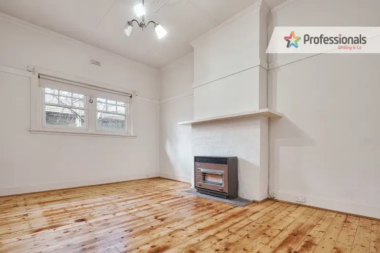 8/6 Westbeach Road, St Kilda VIC 3182