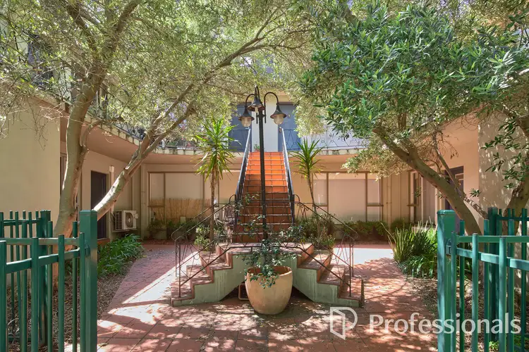 3/6 Sydney Road, Brunswick VIC 3056