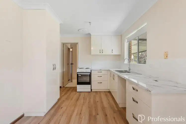 5 Andrew Street, Kalamunda WA 6076