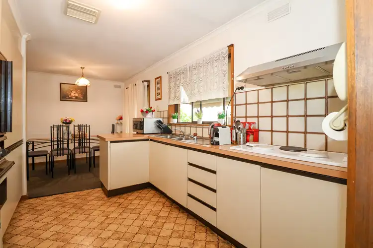 Fifth view of Homely townhouse listing, 2/167 McCallum Street, Swan Hill VIC 3585