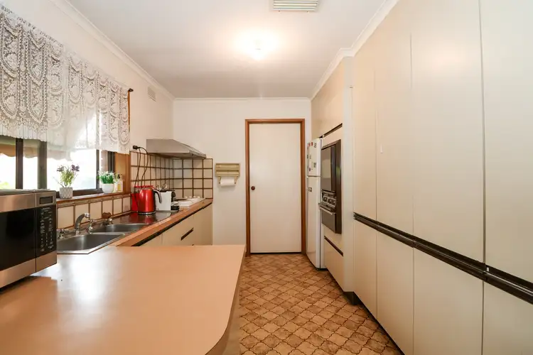 Sixth view of Homely townhouse listing, 2/167 McCallum Street, Swan Hill VIC 3585