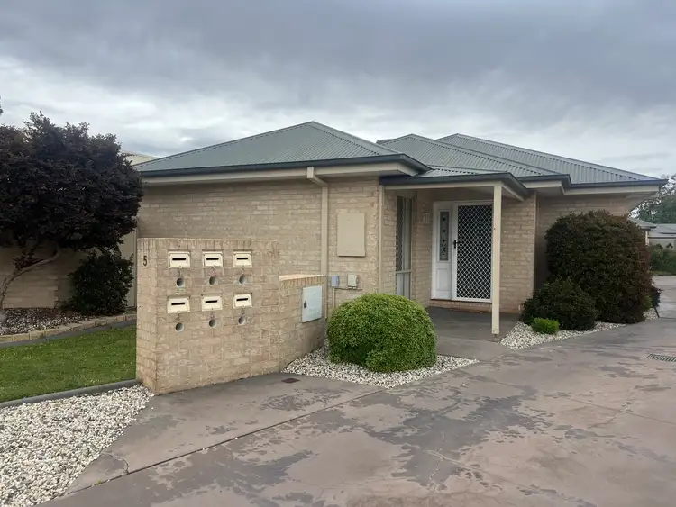 1/5 Greencastle Court, Mooroopna VIC 3629
