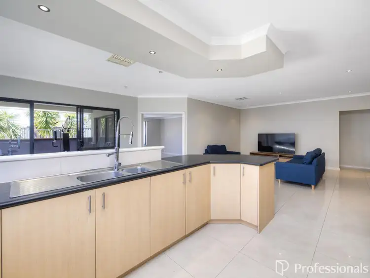 Sixth view of Homely house listing, 38 Beechwood Circle, Aveley WA 6069