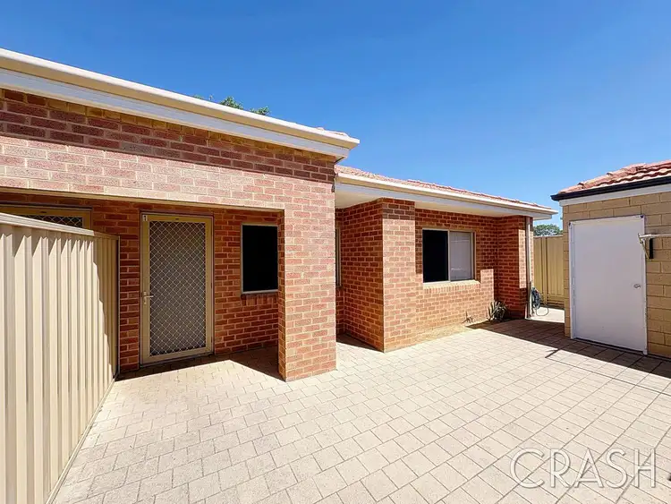 1/11 Sheoak, Maddington WA 6109