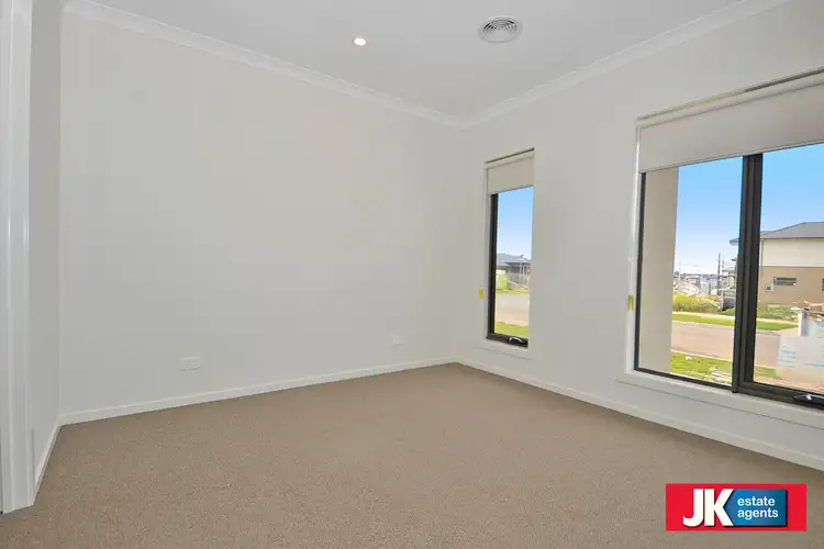 Second view of Homely house listing, 31 Edifice Drive, Tarneit VIC 3029