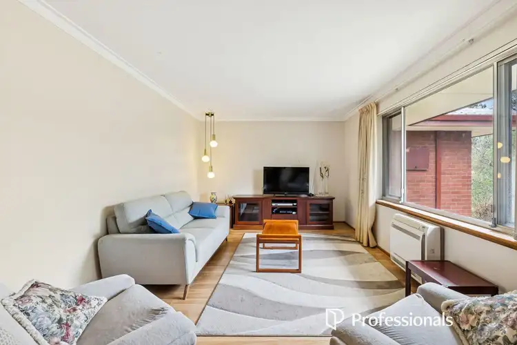 8 Glyde Road, Lesmurdie WA 6076