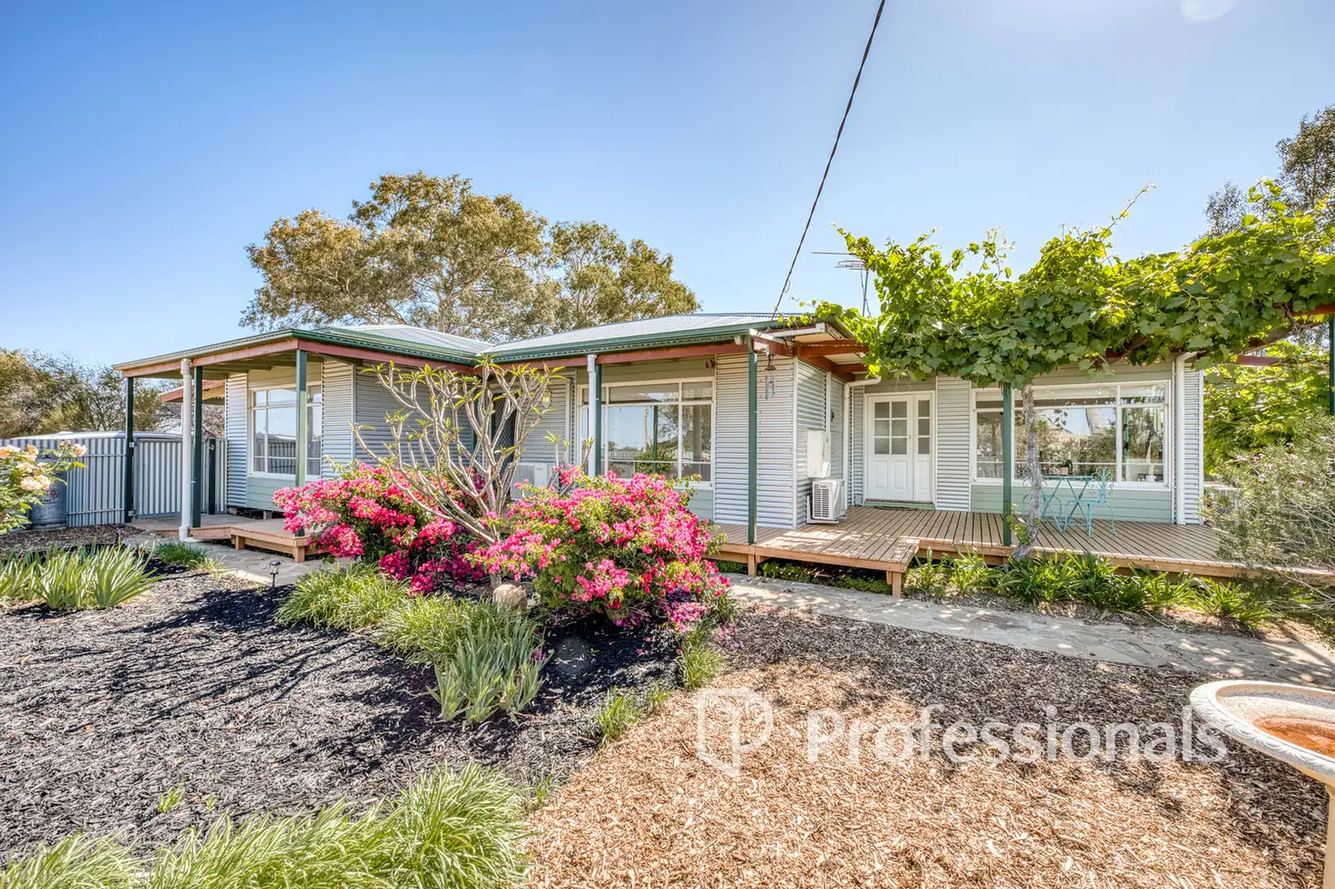 Main view of Homely house listing, 410 Cocklin Avenue, Red Cliffs VIC 3496
