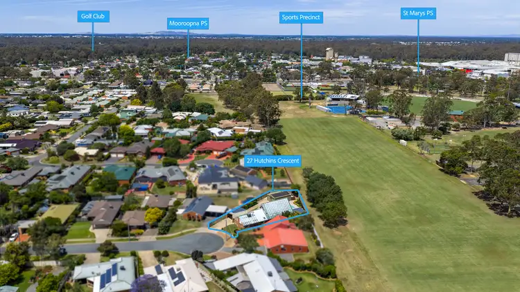 27 Hutchins Crescent