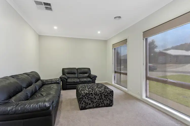 Third view of Homely house listing, 33 Silky Oak Avenue, Wodonga VIC 3690