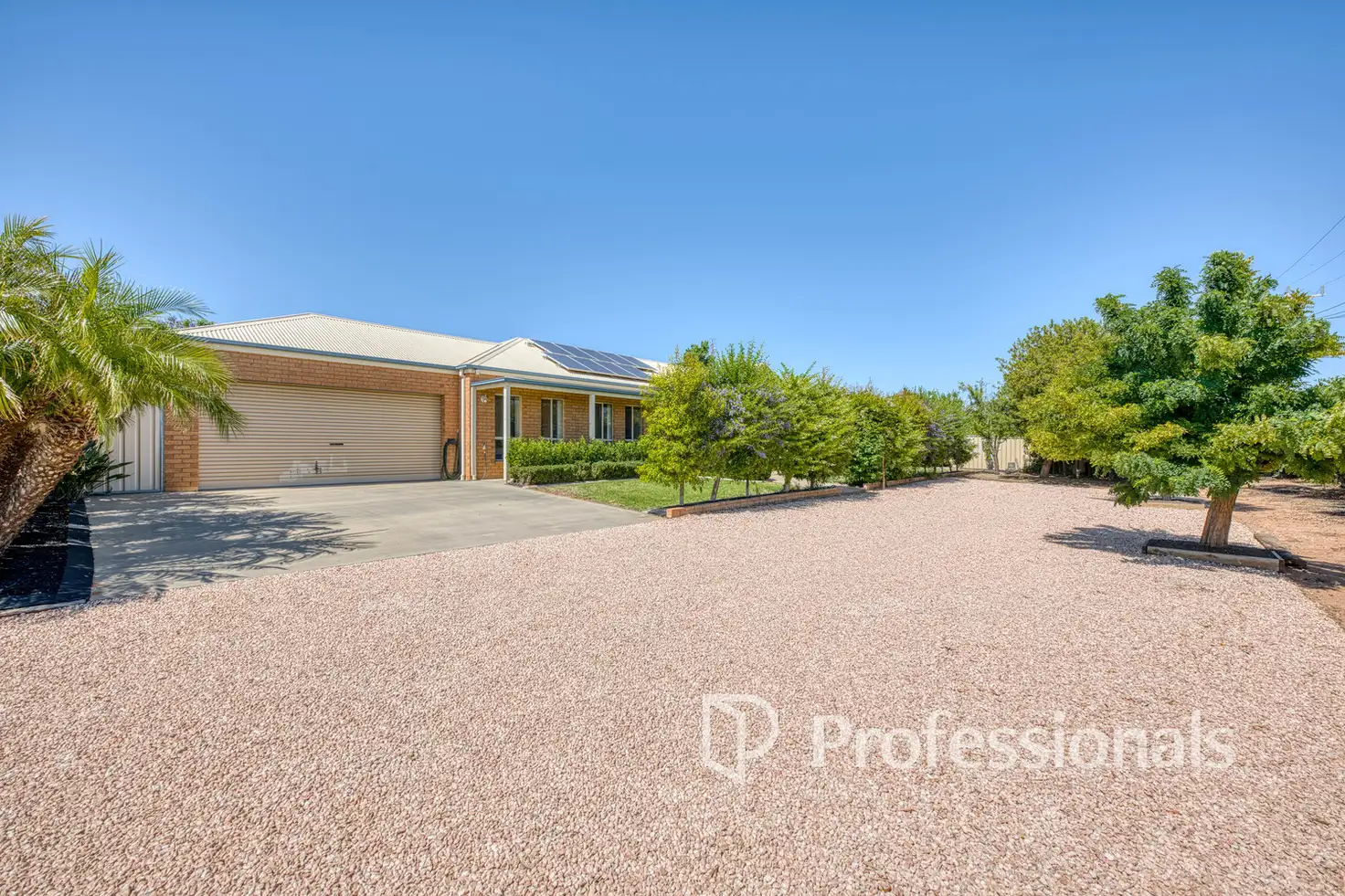 Main view of Homely house listing, 32 Calotis Street, Red Cliffs VIC 3496