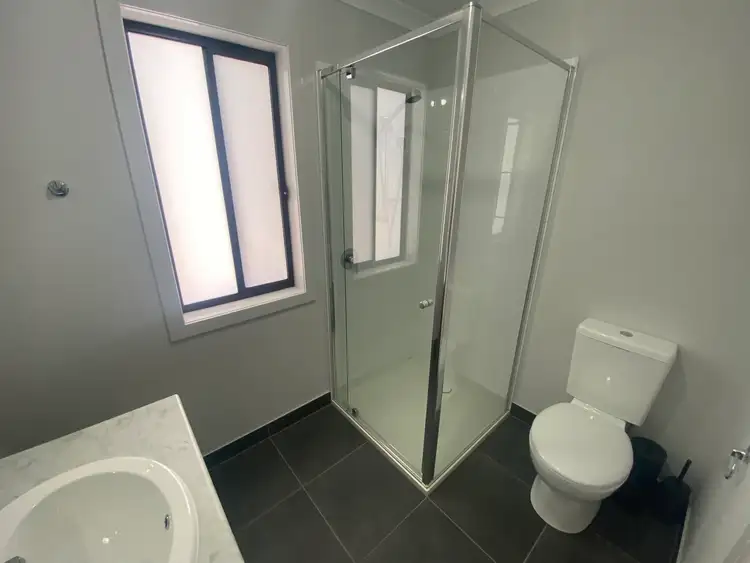 Fifth view of Homely house listing, 18 Henleydale Drive, Mooroopna VIC 3629