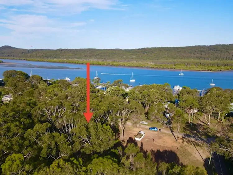 38-42 Scenic Drive, Russell Island QLD 4184