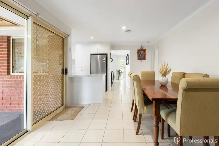 Sixth view of Homely house listing, 17 Klippel Way, Caroline Springs VIC 3023