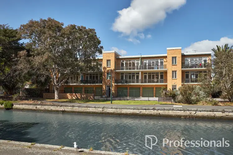 6/64 Broadway, Elwood VIC 3184