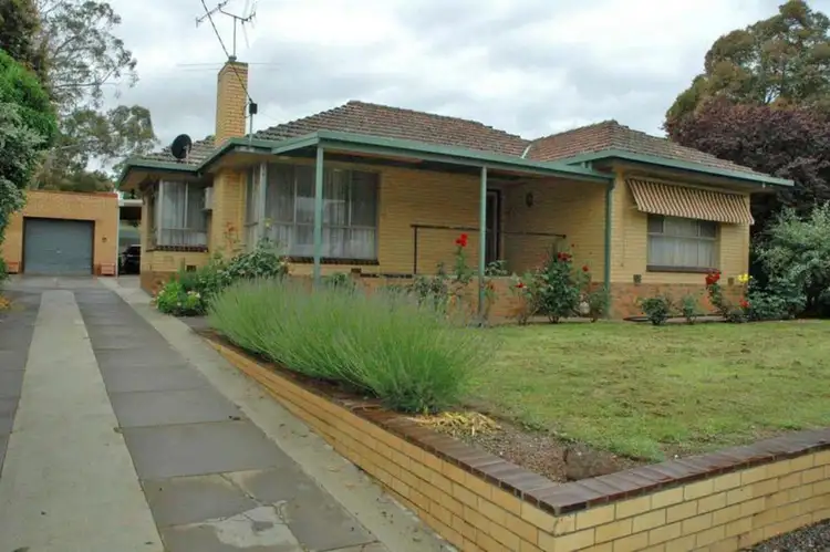 69 Derby Road, Maryborough VIC 3465