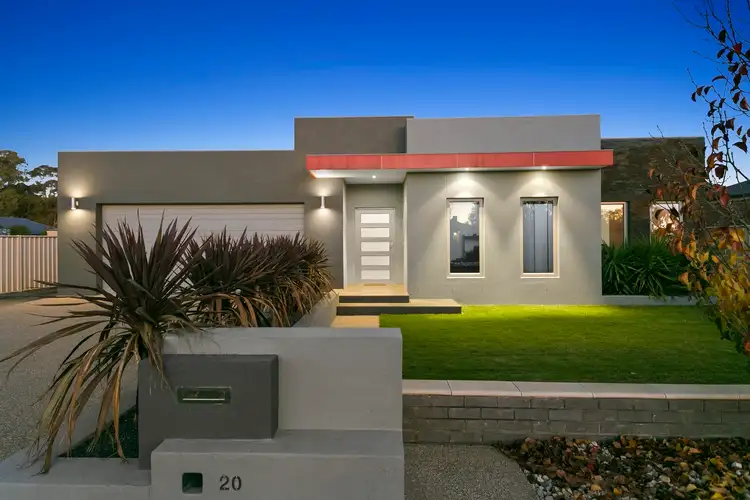 20 Sullivan Street, Ascot VIC 3551